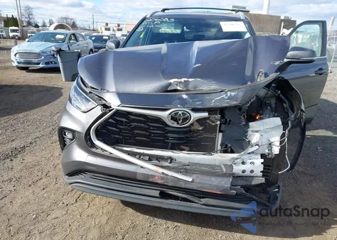 2023 Toyota Highlander Xle z USA, uszkodzony, nr VIN 5TDKDRBH8PS026437